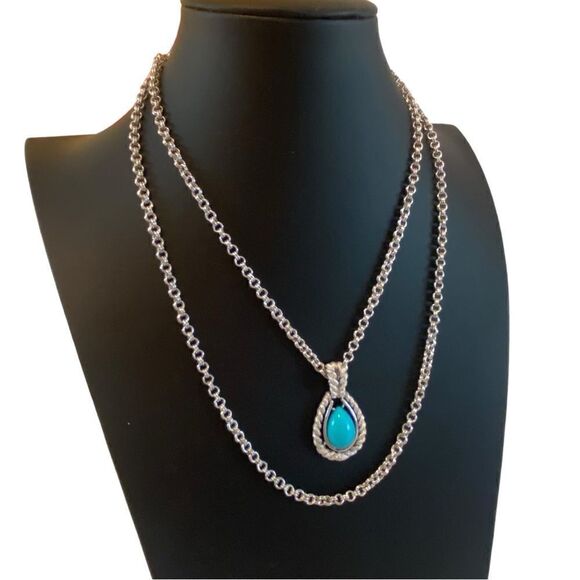 Vintage Avon Teardrop Pendant on Double Layered Silvertone Chain. - Picture 2 of 6